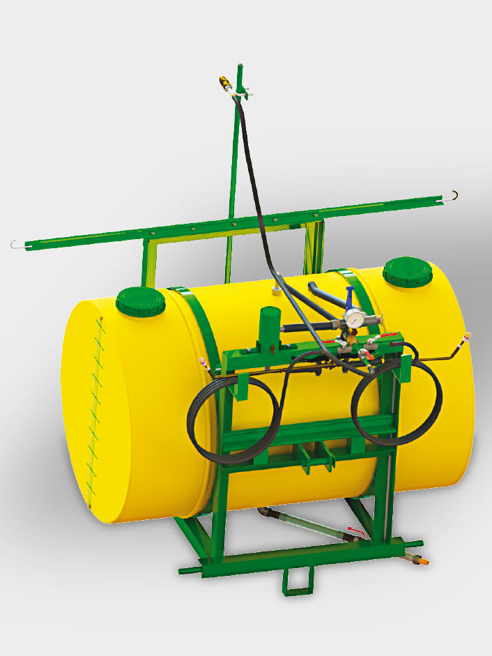 FUMIGADORA TRACTOR TANQUE EN FIBRA DE VIDRIO - 568 LS (150 GAL) EQUIPO BOOM JET. CONTROLES IMPORTADOS. (SIN BOMBA)